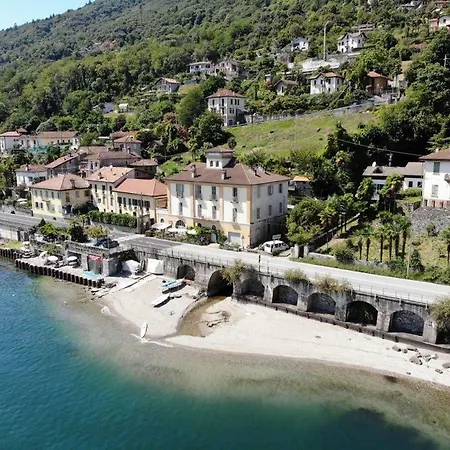 Trattoria Della Cascata Alojamento de Acomodação e Pequeno-almoço Oggebbio