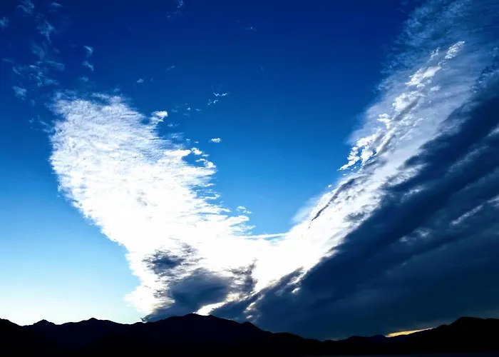 Trattoria Della Cascata 3* 오게비오