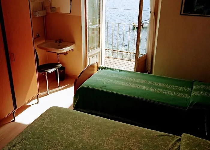 B&B Trattoria Della Cascata 3*