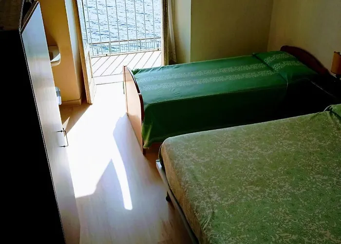 Trattoria Della Cascata B&B 오게비오